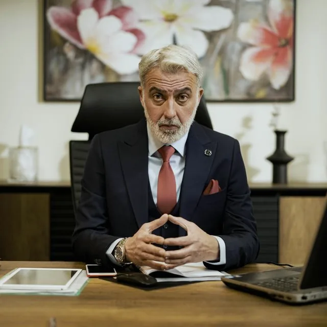 Directeur des systèmes d'information à son bureau de direction